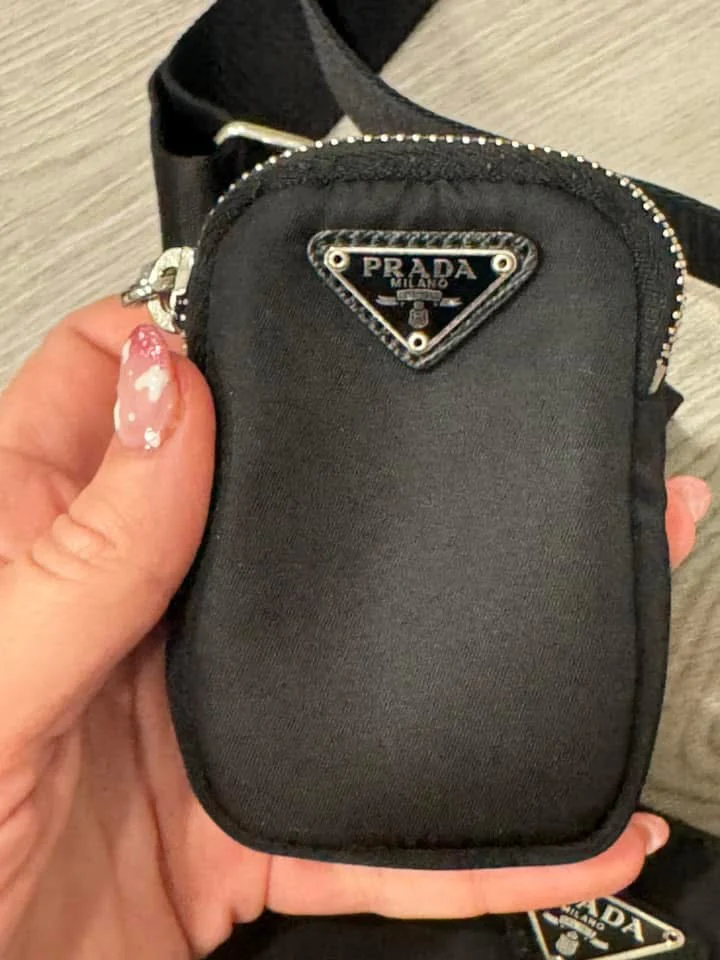 Prada reedition nylon crossbody - Image 3