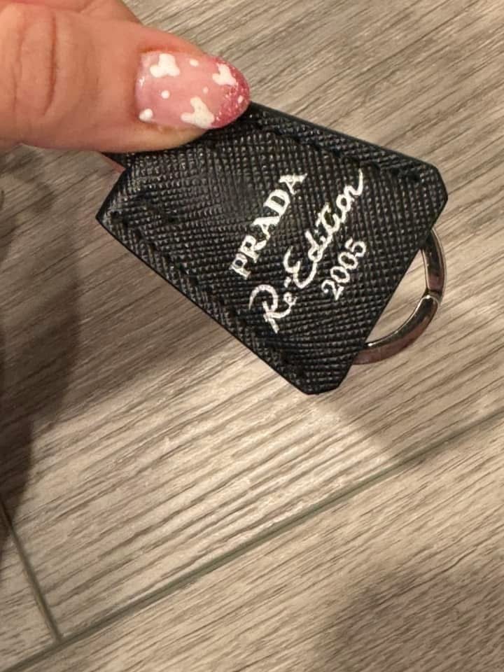 Prada reedition nylon crossbody - Image 4