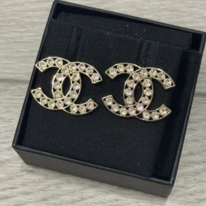 Cc large studs