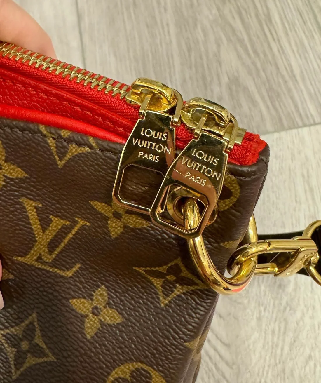 Louis Vuitton Pallas Momogram Red - Image 2