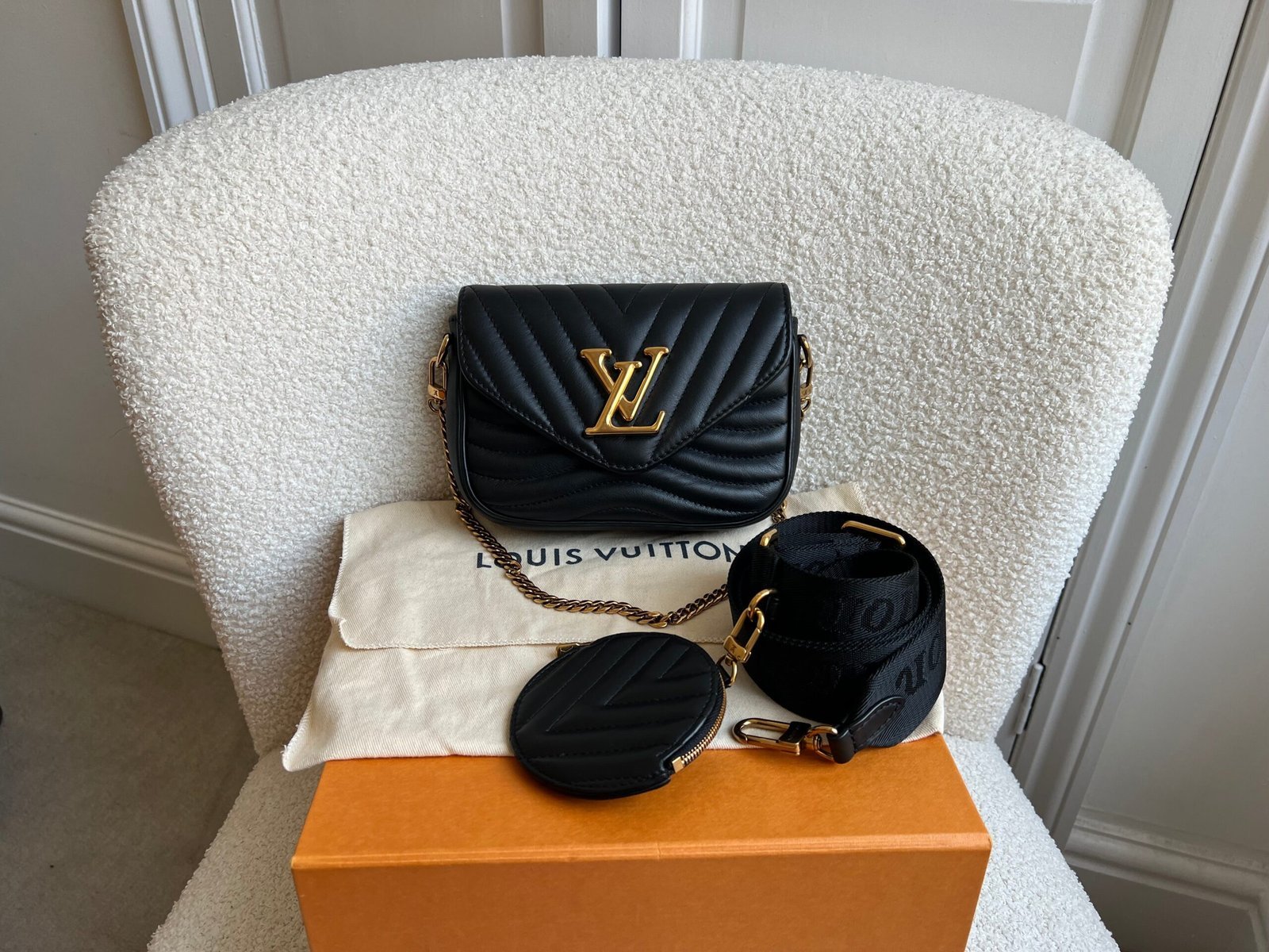 Louis Vuitton Black New Wave Multi Pochette