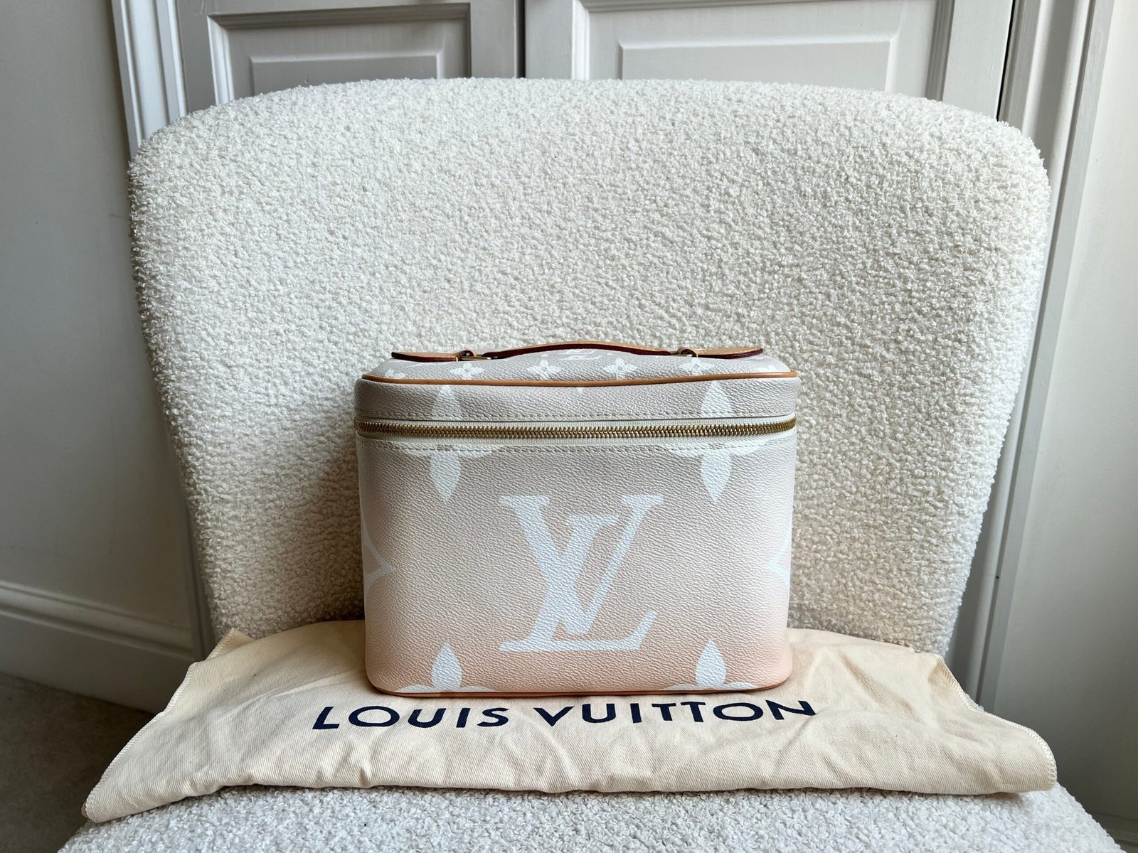 Louis Vuitton By the Pool Nice BB Bag Vanity Case
