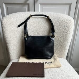 Louis Vuitton Mandara PM in Black Epi