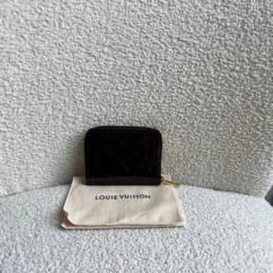 Louis Vuitton Zippy Coin Purse in Amarante Vernis Patent