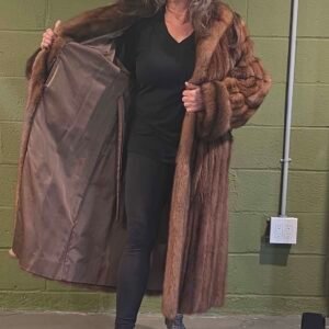 Alternative view of Sable, full length, never worn, full female skin