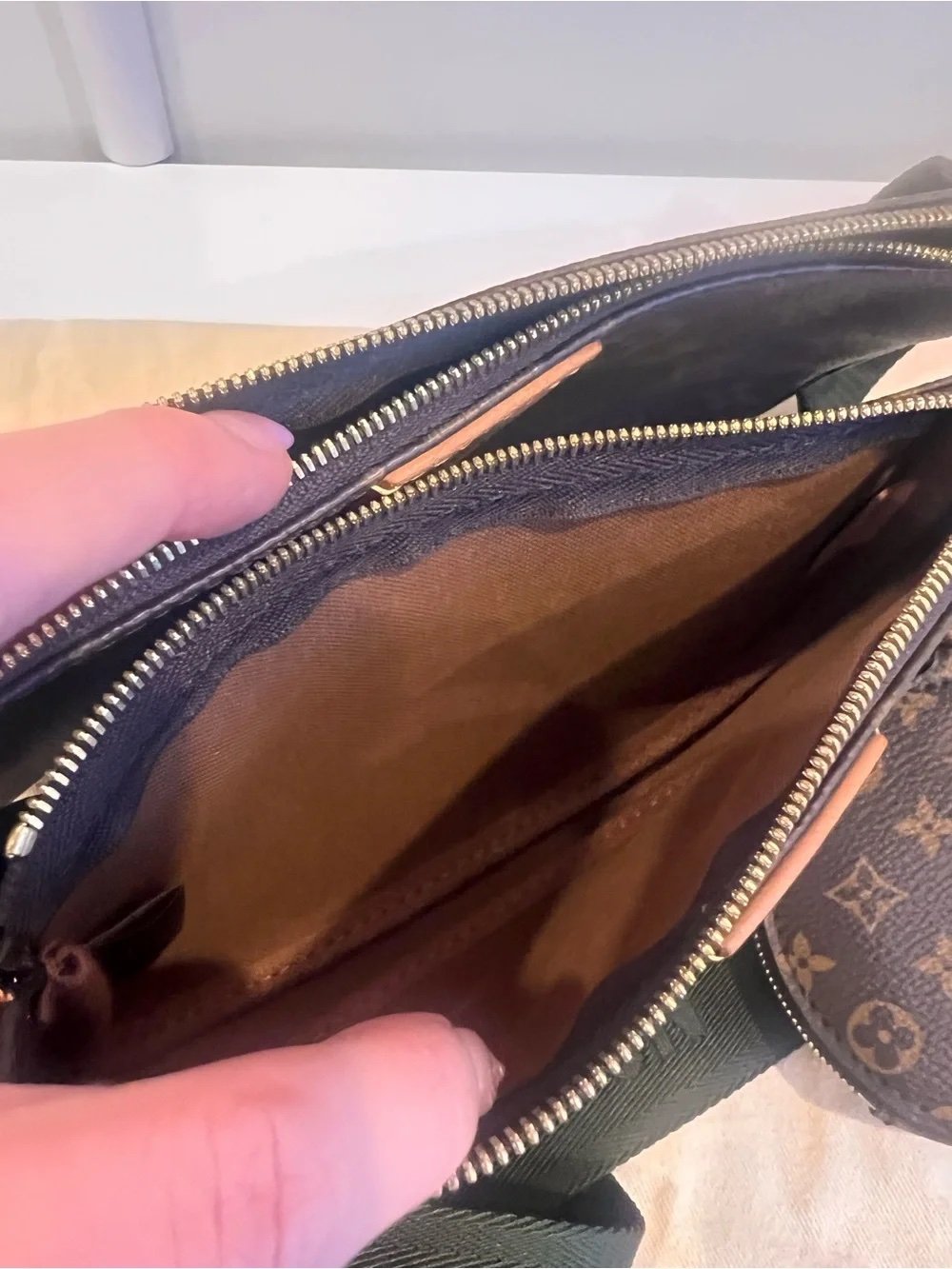 Louis Vuitton Brown Monogram Multi Pochette Crossbody Bag - Image 4