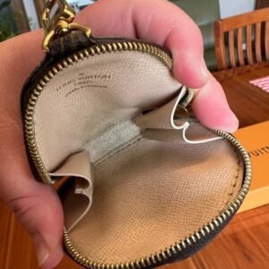 Louis Vuitton Multi Pochette Accessoires Monogram Crossbody Bag Khaki Strap