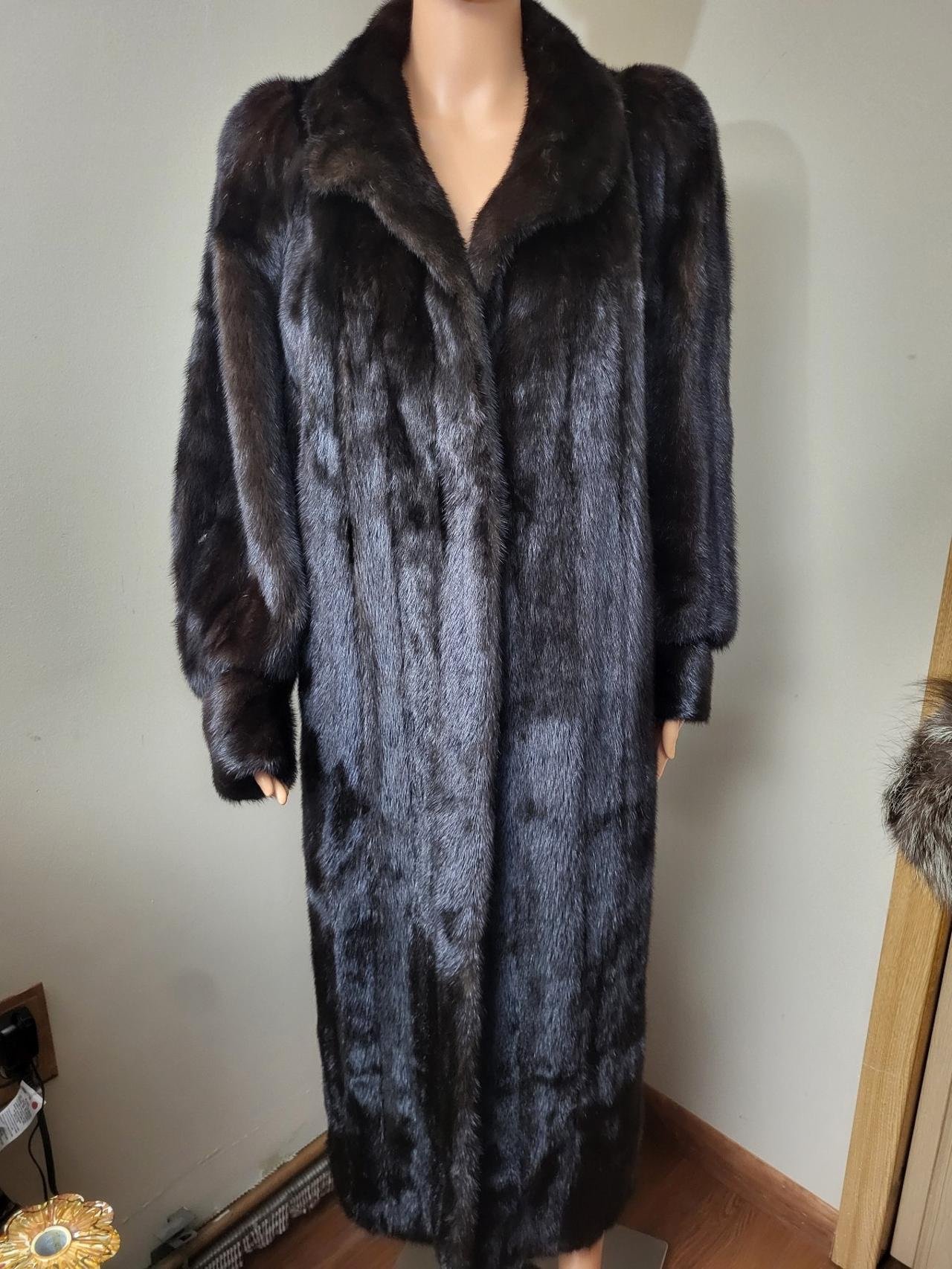 Cedric's Genuine Mink Floor Long Coat Size XL Mint Condition