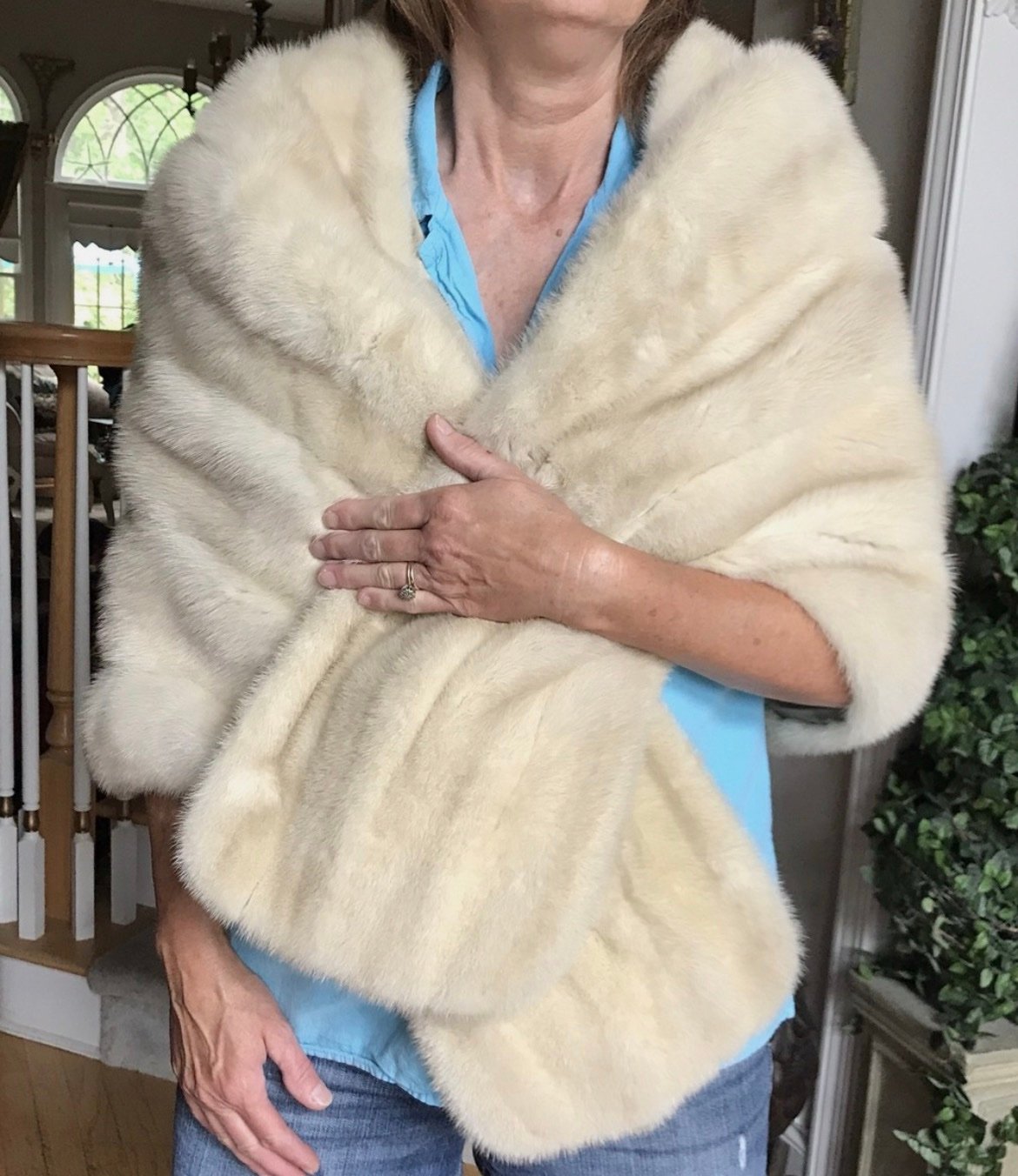 White Silver Cream Ranch Mink Stole - BULLOCKS, SANTA ANA, CA - M/L, BRIDAL - Image 2